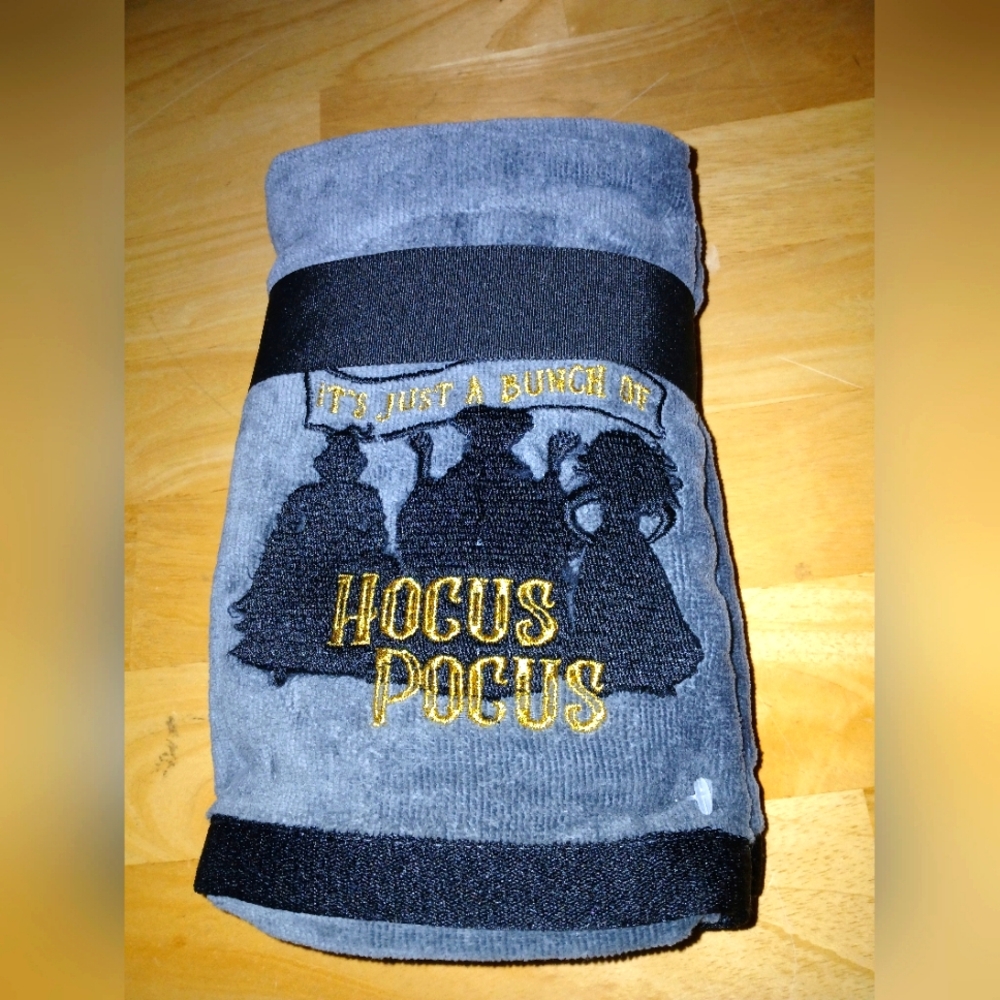 Hocus Pocus hand towels